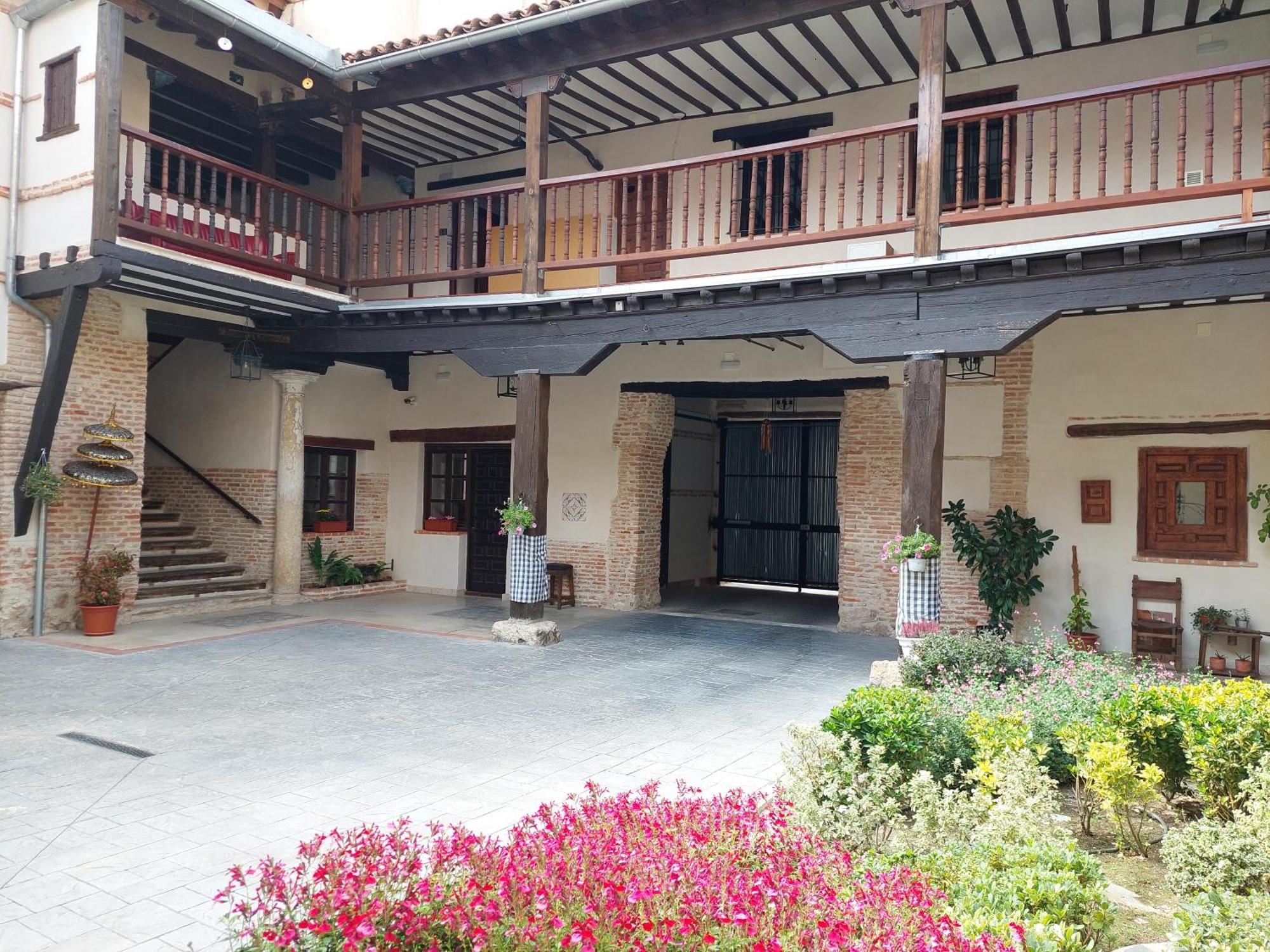 La Casona Del Asno Apartment Alcala de Henares Exterior photo